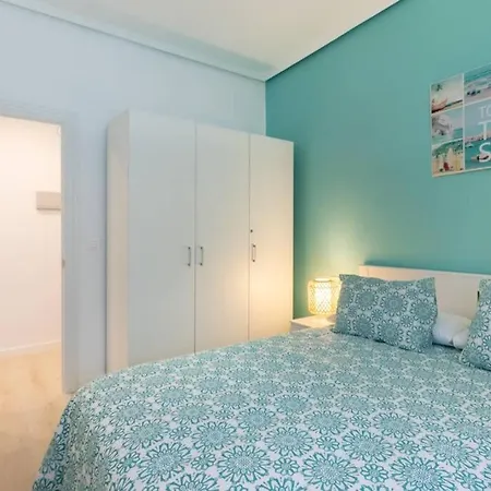 Old Town Iv By Next Stop * بلباو